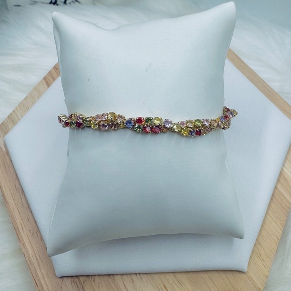 Twisted Colorful Rhinestones Adjustable Bracelet - Picture 5 of 7